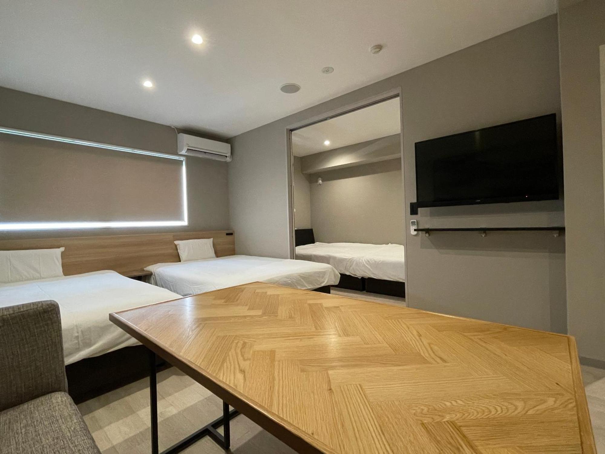 Comforts81 Shinsaibashi Ōsaka Eksteriør bilde